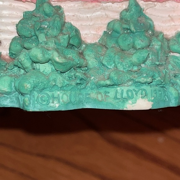 1998 house of Lloyd Sugarland Estate gingerbread lighted house - Picture 11 of 13